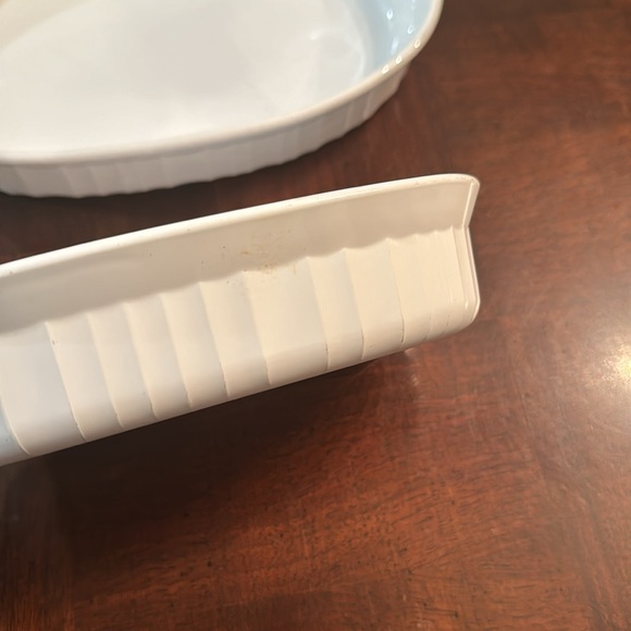2 Corning Ware French White Individual Oval Stoneware Casseroles 7" and 9" - Picture 2 of 9